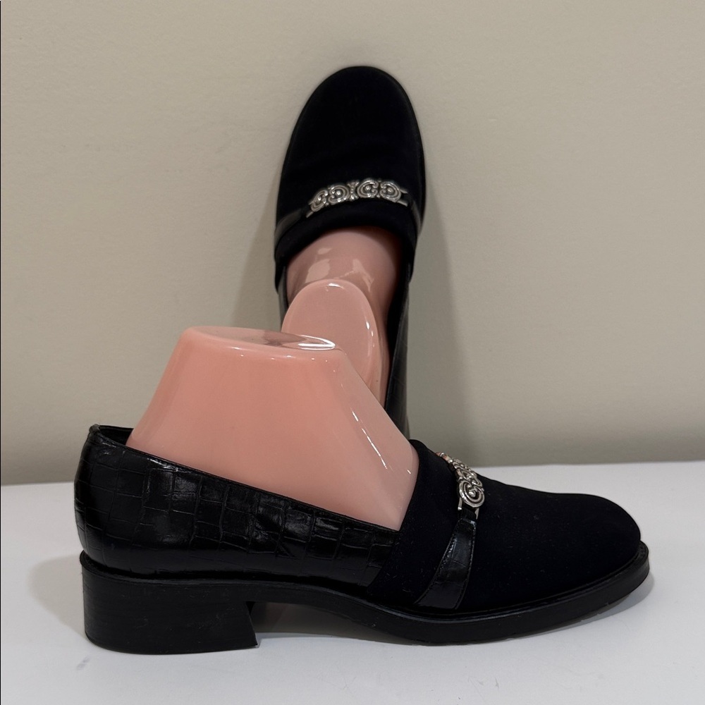 Brighton Kansas Black Flats with Silver Detailing (sz 9) - Picture 2 of 7